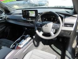 2026 Mitsubishi Outlander Black Edition