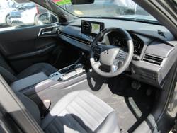 2026 Mitsubishi Outlander Black Edition