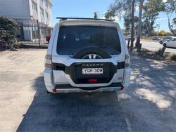 2018 MITSUBISHI PAJERO EXCEED LWB (4x4)