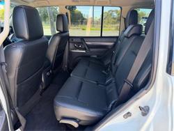 2018 MITSUBISHI PAJERO EXCEED LWB (4x4)