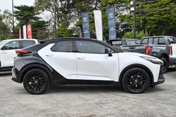 2025 Toyota C-HR GR Sport MAXH25R 4X4 On Demand Frosted White with Two-Tone Plus