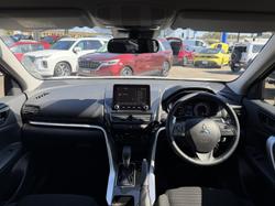 2022 Mitsubishi Eclipse Cross ES