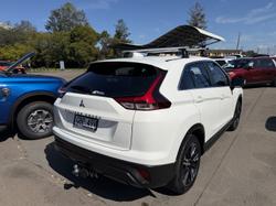 2022 Mitsubishi Eclipse Cross ES