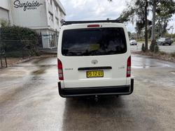 2015 TOYOTA HIACE LWB