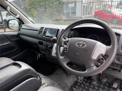 2015 TOYOTA HIACE LWB