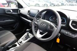 2025 Hyundai Venue