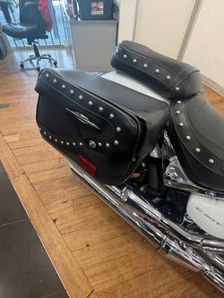 2021 Suzuki BOULEVARD C50T (VL800T) WHITE