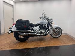 Suzuki Boulevard C50T (VL800T)