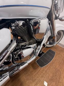 2021 Suzuki BOULEVARD C50T (VL800T) WHITE
