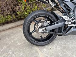2004 Yamaha YZF-R1 Black