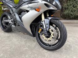 2004 Yamaha YZF-R1 Black