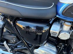 2023 Triumph BONNEVILLE T120 BLUE
