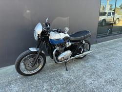 2023 Triumph BONNEVILLE T120 BLUE