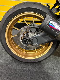 2022 Yamaha YZF-R7LA White