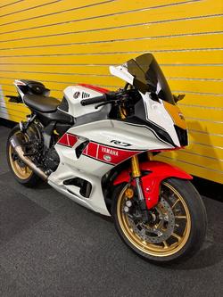 2022 Yamaha YZF-R7LA White