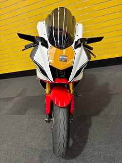 2022 Yamaha YZF-R7LA White