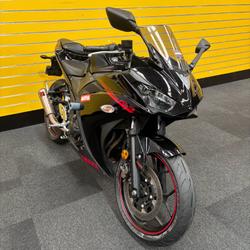 2015 Yamaha YZF-R3 Black