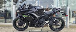 2025 Kawasaki Ninja 650 ABS Ninja Black