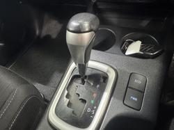 2022 Toyota Hilux SR5
