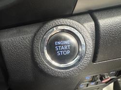 2022 Toyota Hilux SR5
