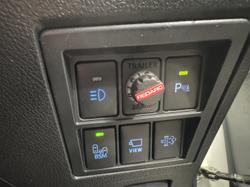 2022 Toyota Hilux SR5
