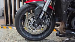 2021 Triumph STREET TRIPLE S 660 LAMS RED