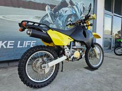 2017 Suzuki DR-Z400E Yellow