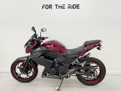 2016 Kawasaki Z300 ABS Red