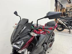 2016 Kawasaki Z300 ABS Red