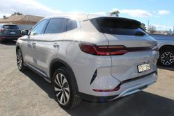 2025 BYD SEALION 6 Essential
