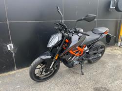 2023 KTM 390 Duke Duke Grey