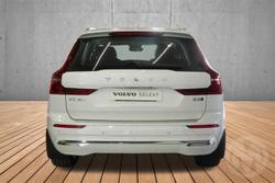 2025 Volvo XC60 Plus B5 Bright