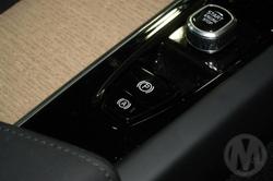 2025 Volvo XC60 Plus B5 Bright