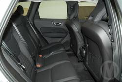 2025 Volvo XC60 Plus B5 Bright