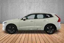 2025 Volvo XC60 Plus B5 Bright