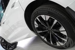2026 Volvo XC60 Ultra B5 Dark