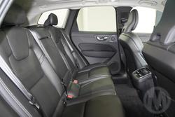 2025 Volvo XC60 Ultra B5 Dark