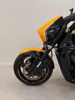 2013 Suzuki VZR 1800 BOULEVARD (M109R) Black