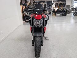 2023 DUCATI DIAVEL V4 Red