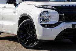 2024 Mitsubishi Outlander PHEV Exceed Tourer