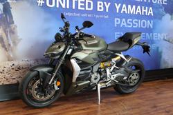 2023 Ducati STREETFIGHTER V2 Green