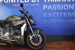 2023 Ducati STREETFIGHTER V2 Green