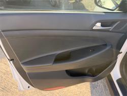 2019 HYUNDAI TUCSON ACTIVE X (2WD) BLACK INT