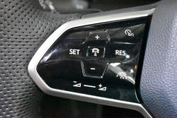 2022 Volkswagen Golf 110TSI R-Line