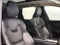 2019 Volvo XC60 T5 Inscription