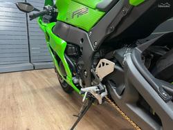 2021 Kawasaki NINJA ZX-10RR Green