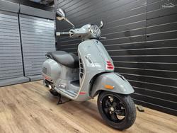 2022 VESPA GTS 300 SUPER SPORT GREY