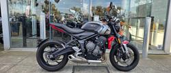 Triumph Trident 660