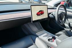 2022 Tesla Model 3 Rear-Wheel Drive