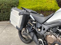2016 Honda CRF1000L AFRICA TWIN Silver